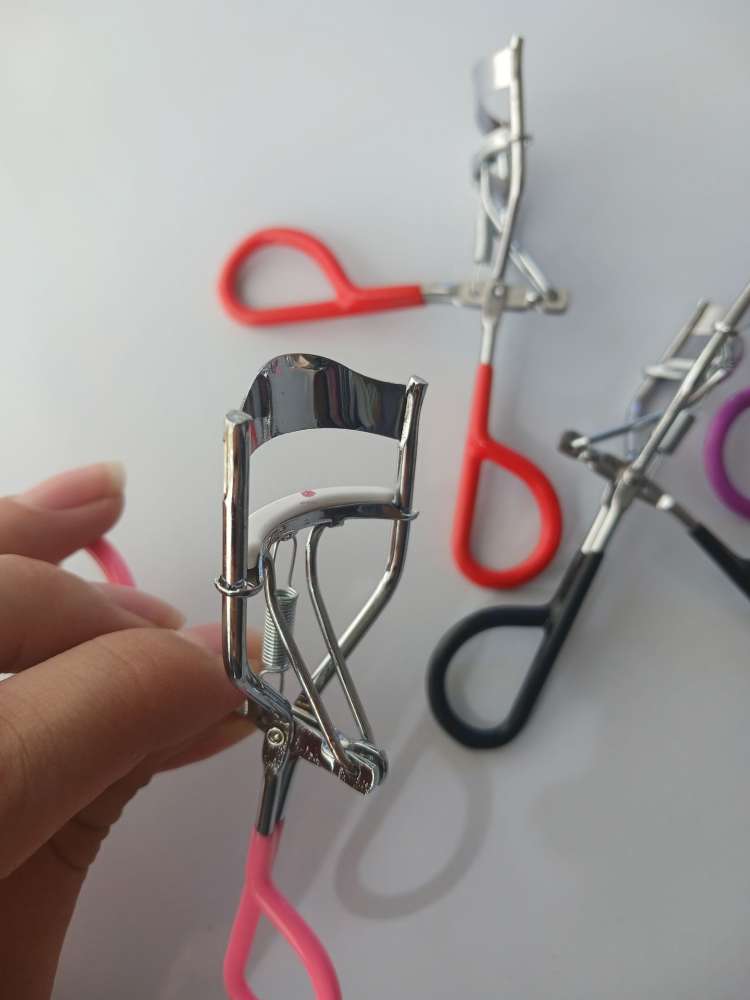 فرمژه دسته رنگی